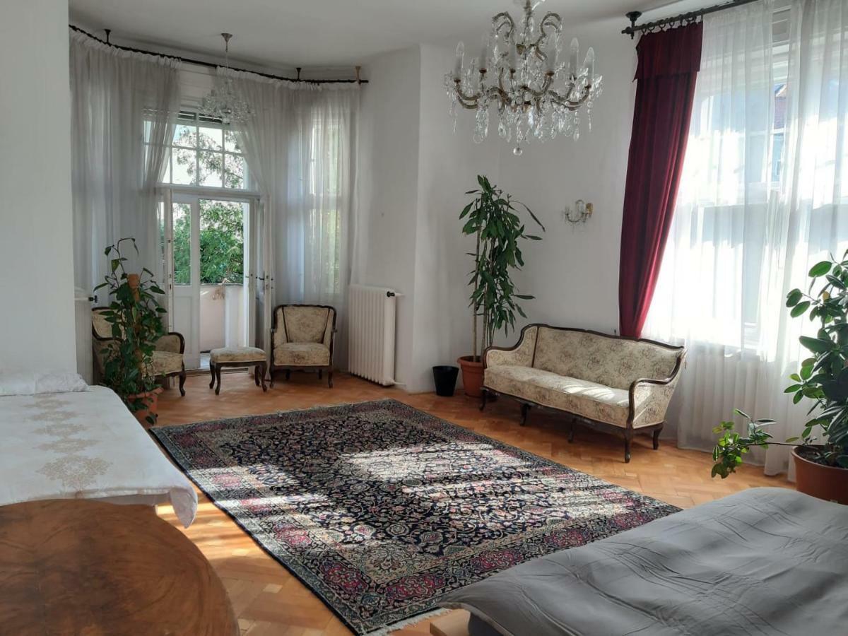 Rooms In Prague-Big+Comfy Buitenkant foto